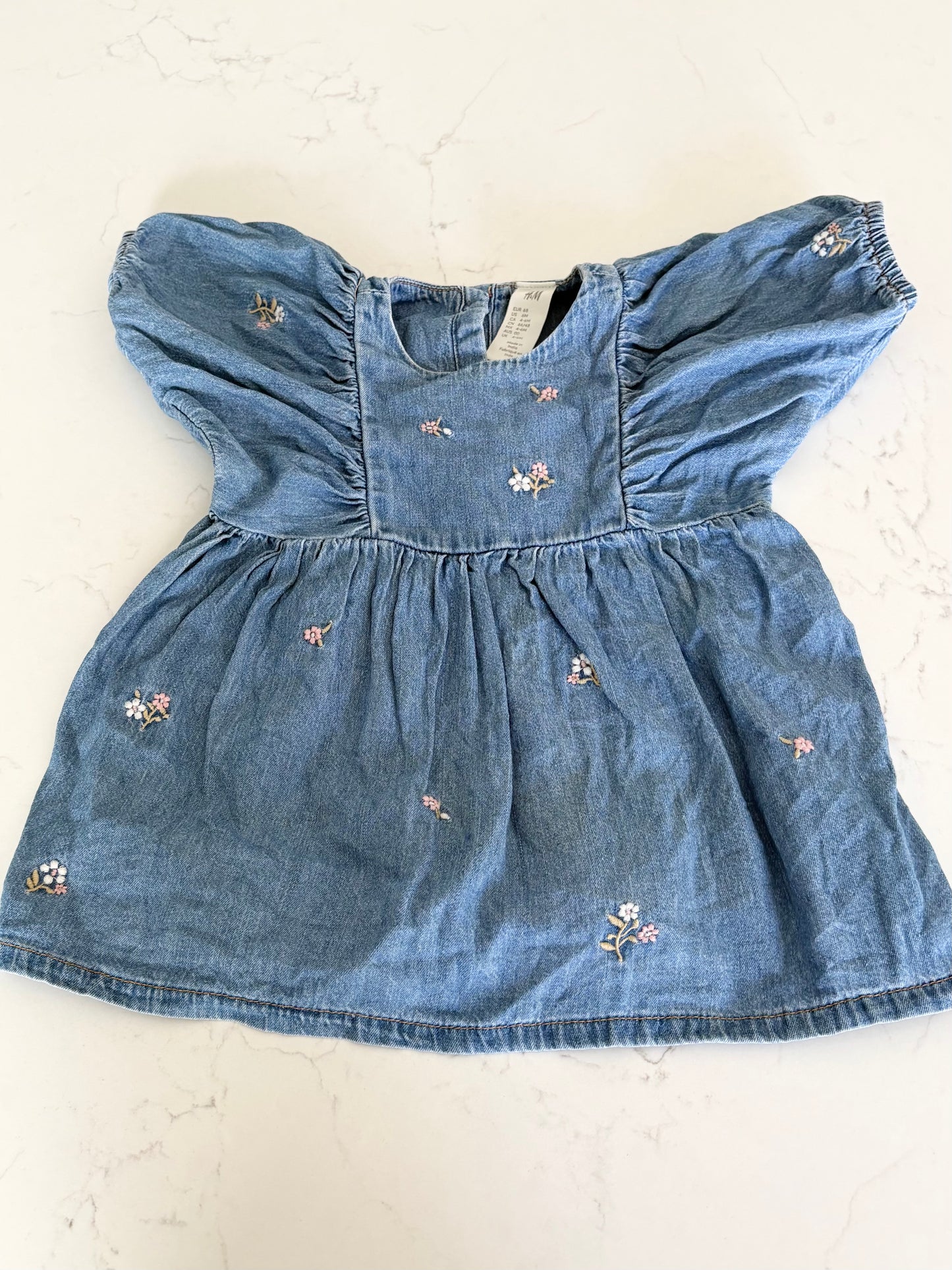 H&M-Robe-4/6 mois