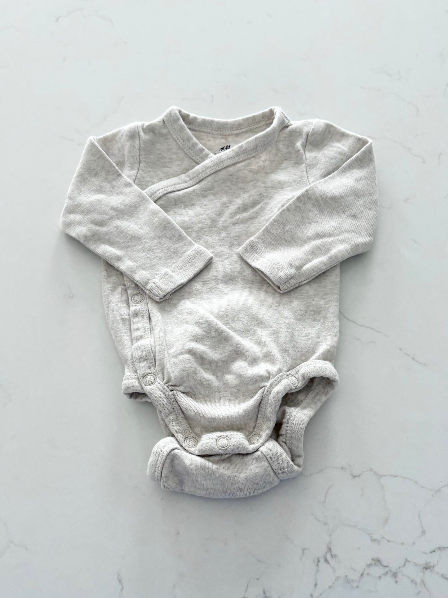 H&M-Cache couche-1/2 mois