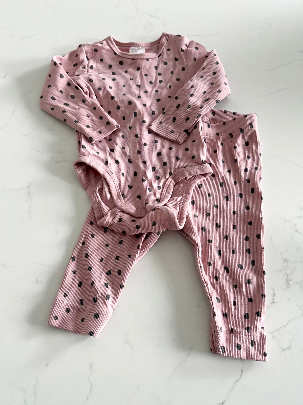 H&M-Ensemble-2/4 mois