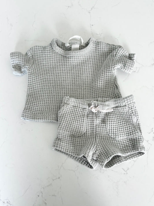 H&M/Adorable-Ensemble-4/6 mois
