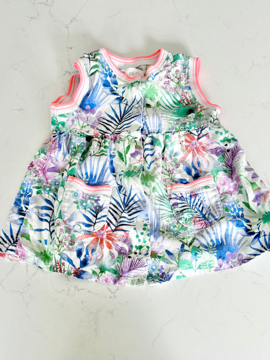 Next-robe-2/3T ( fait petit )