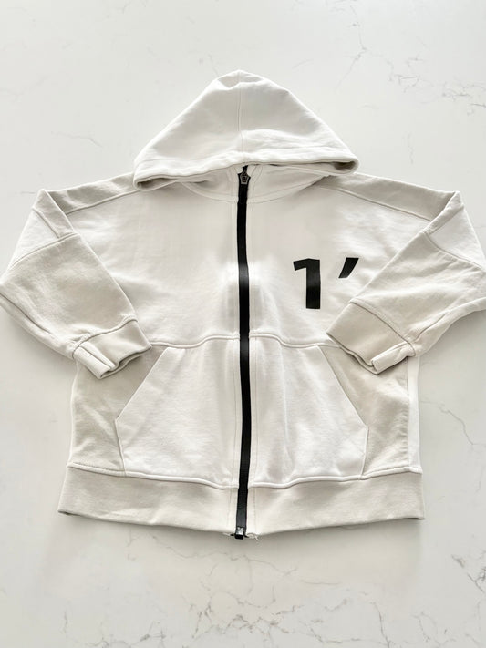 Zara-Veste-6T ( petit accros au dos)