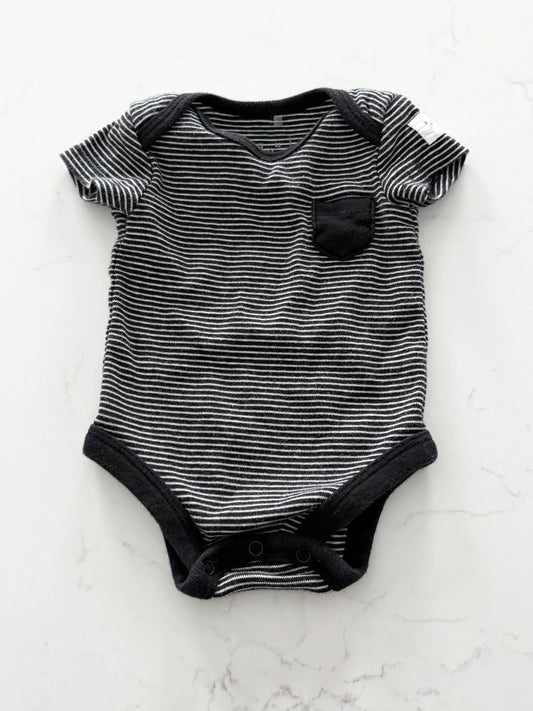 Gagou tagou-Cache couche-3 mois