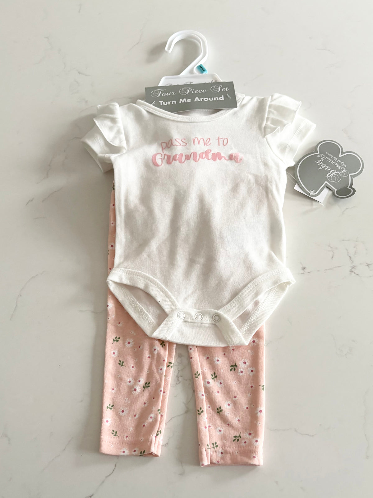 Neuf-Ensemble-6 mois