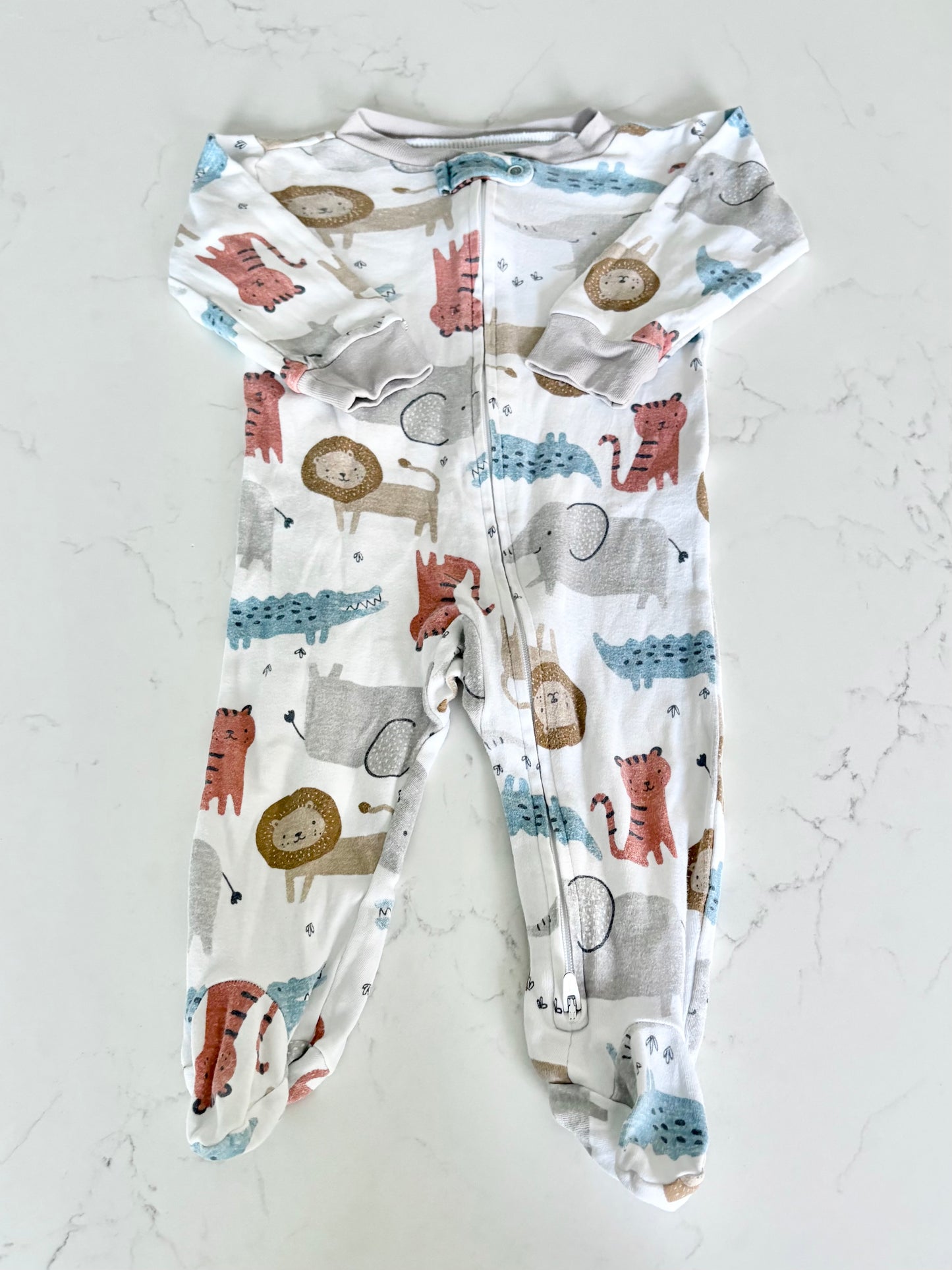 Carters/Child of mine-Pyjama-6/9 mois