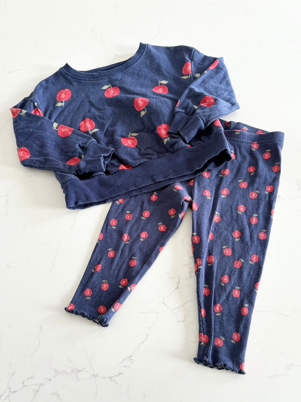 Carters-Ensemble-24 mois