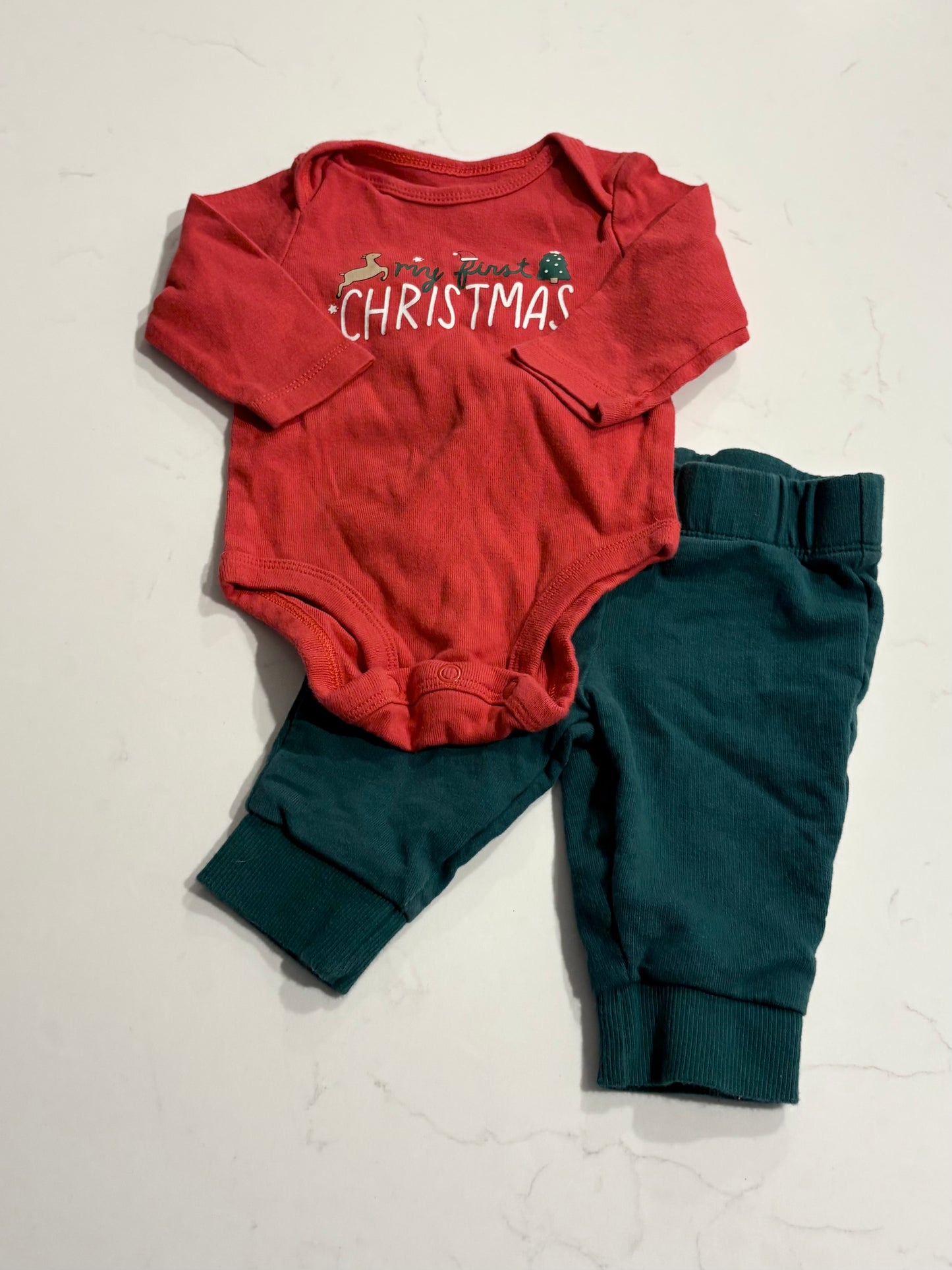 Carters-Ensemble-3 mois