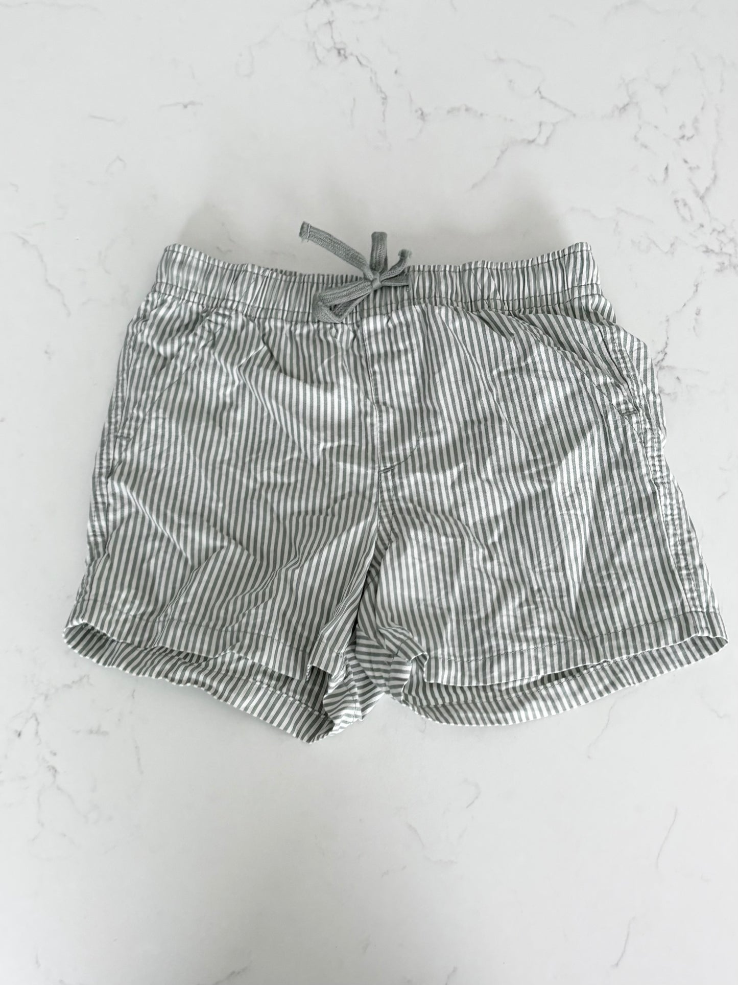H&M-Short-3/4T