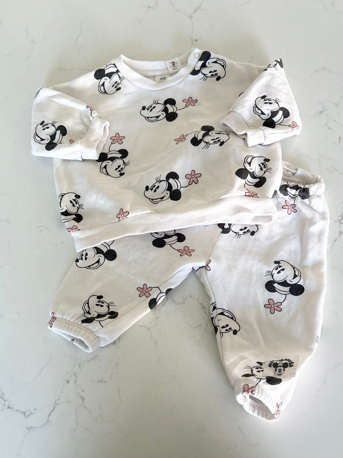 H&M/Disney-ensemble-4/6 mois