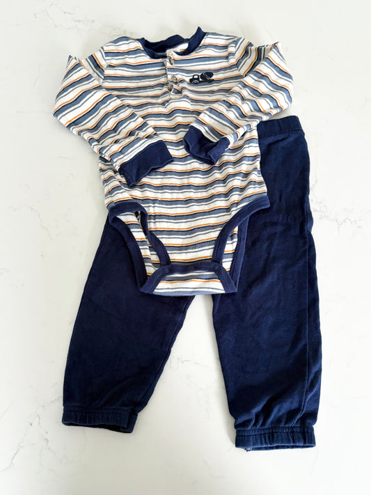 Carters-Ensemble-24 mois