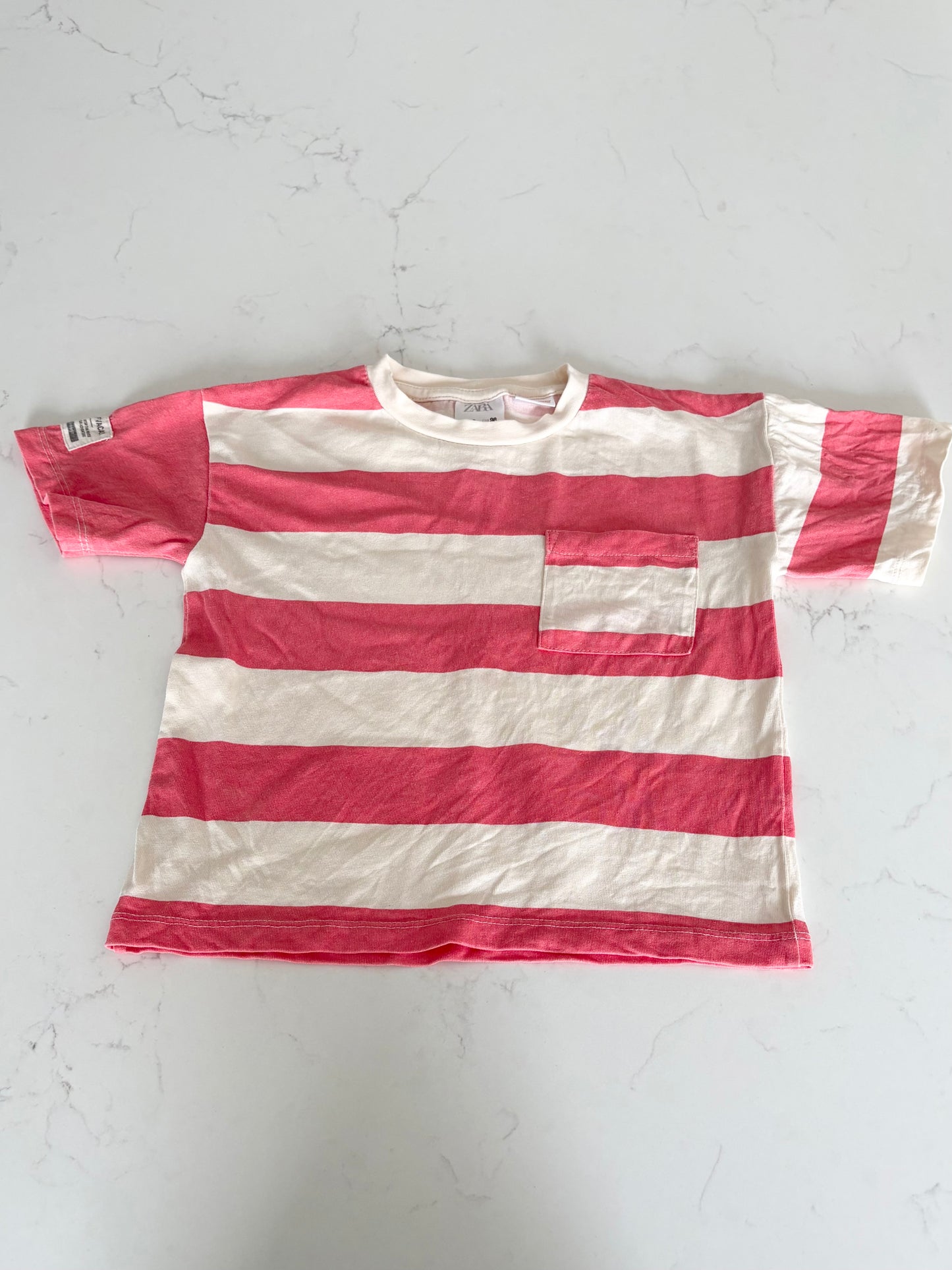 Zara-T shirt-3T ( légère imperfection)