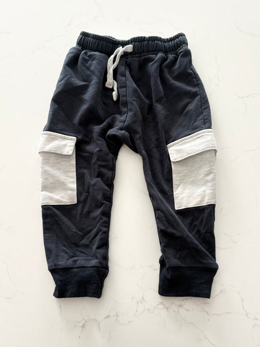 Gagou Tagou-Jogging-24 mois ( légère imperfection)