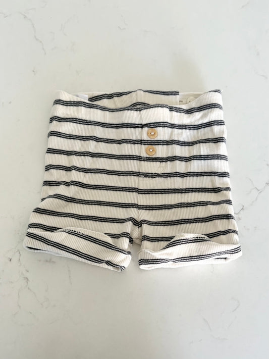 H&M-Short-4/6 mois
