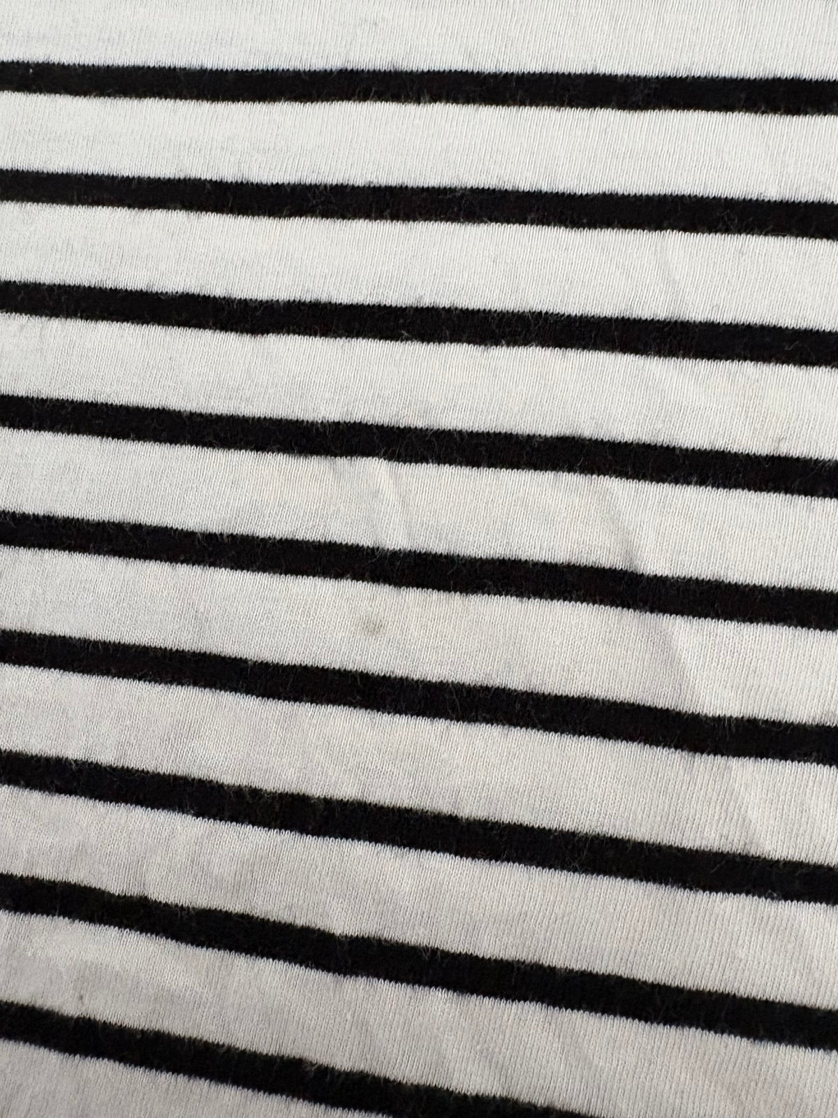 Zara-T shirt-5T (légère imperfection)