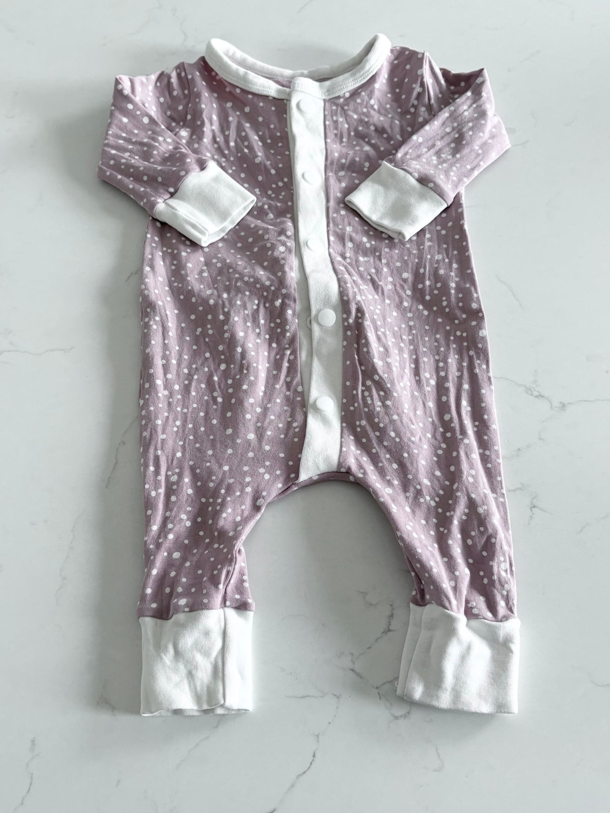 Pyjama-~3 mois