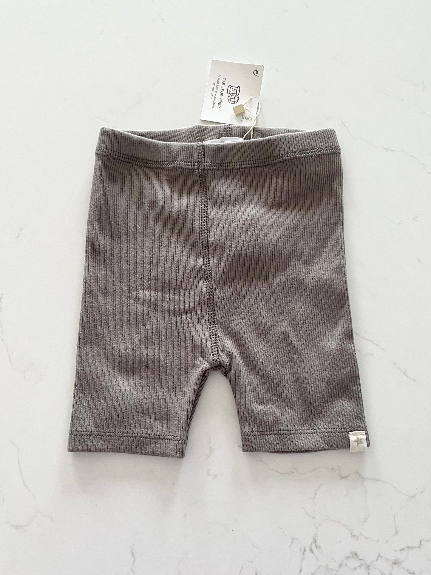 NEUF-Zara-Biker short-3/6 mois