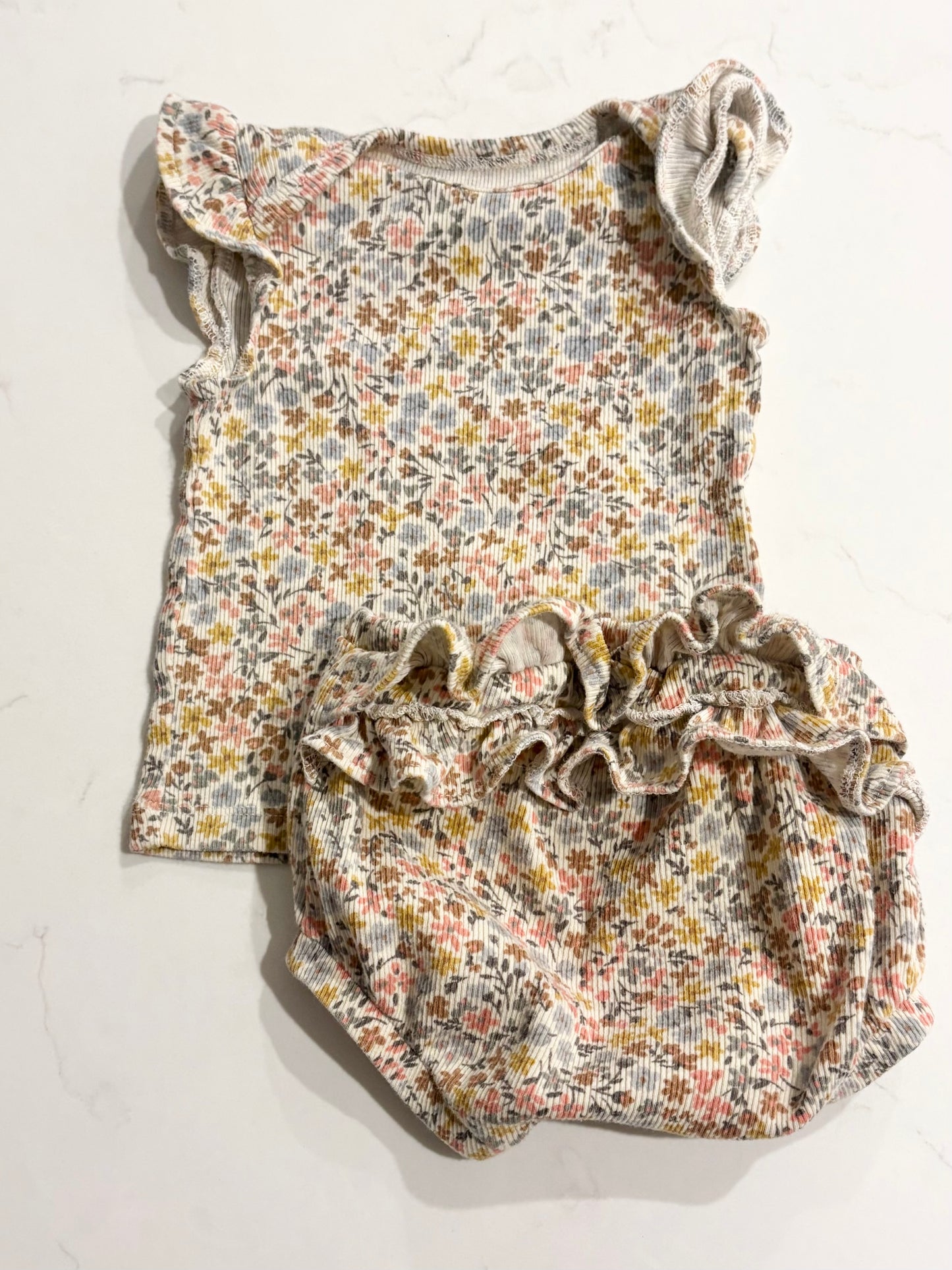 Carters/Little Planet-Ensemble-3 mois