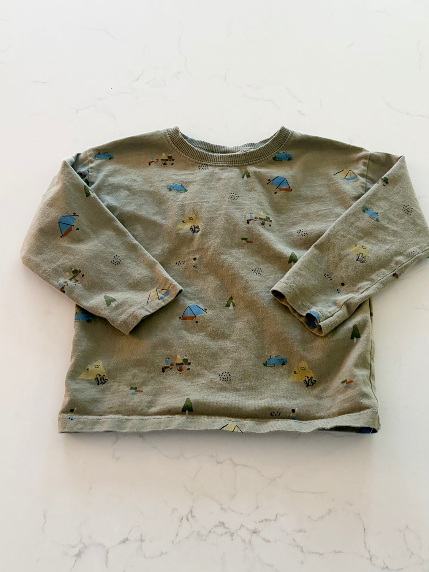 Zara-chandail-2/3T (fait petit)