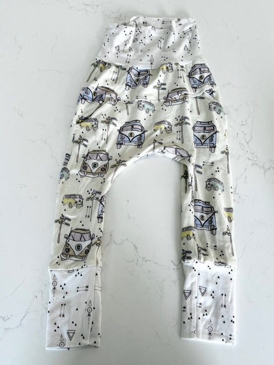 Little yogi-Pantalon évolutif-3/5T ( légère imperfection)