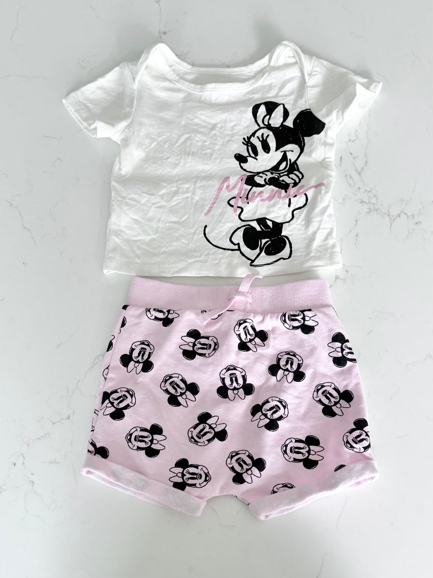 Disney Baby-Ensemble-9 mois