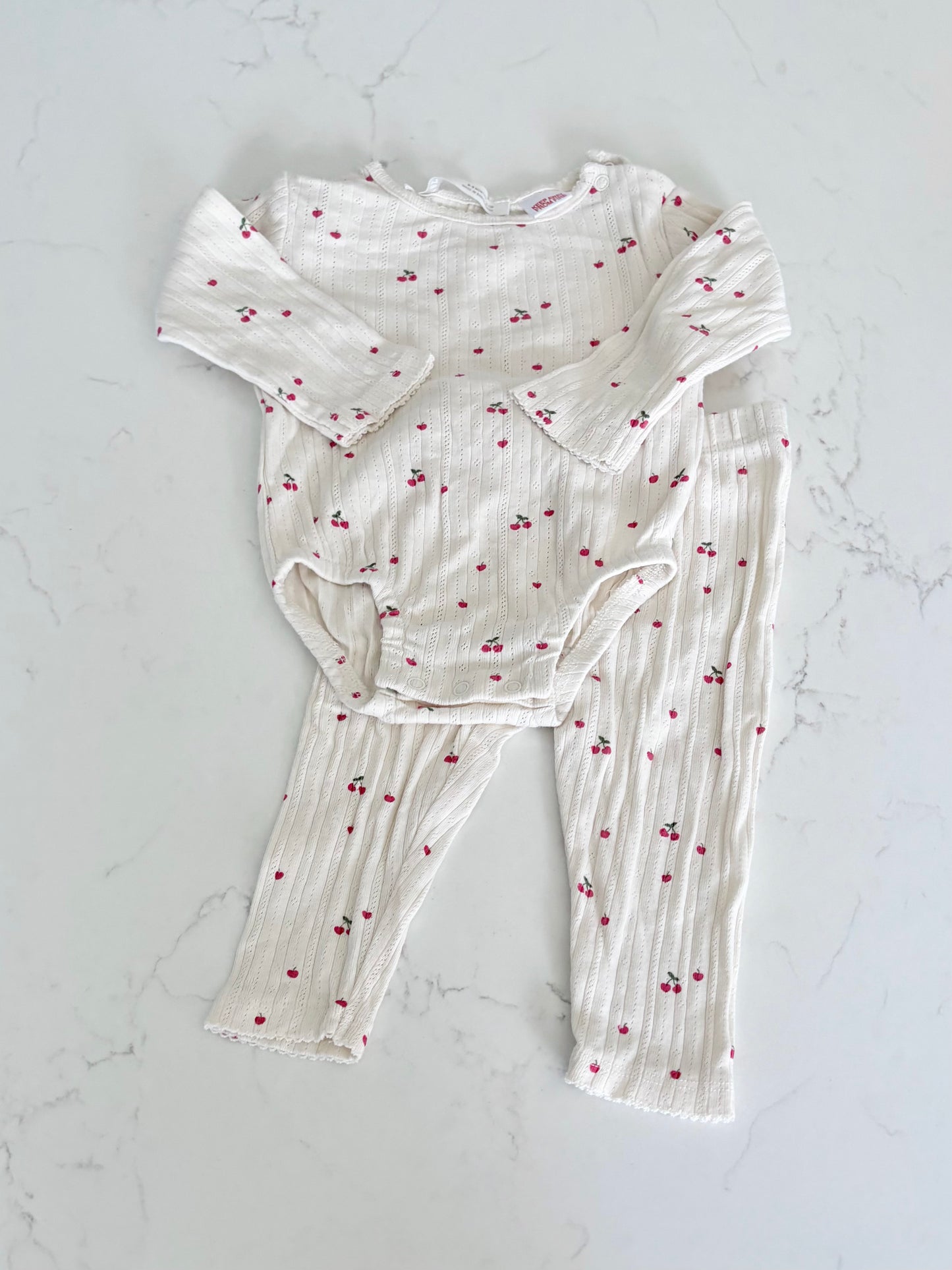 Zara-Ensemble-6/9 mois