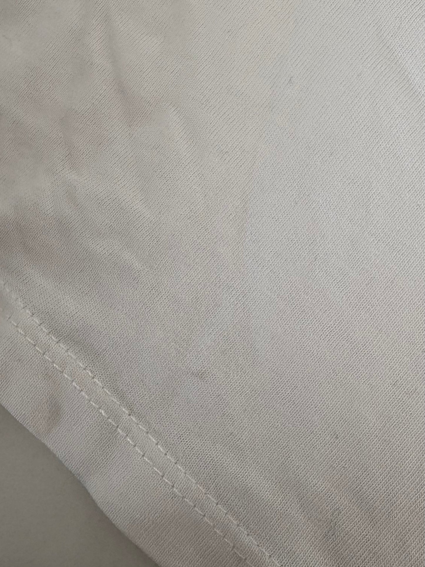 H&M-T shirt-4/6T ( légère imperfection)