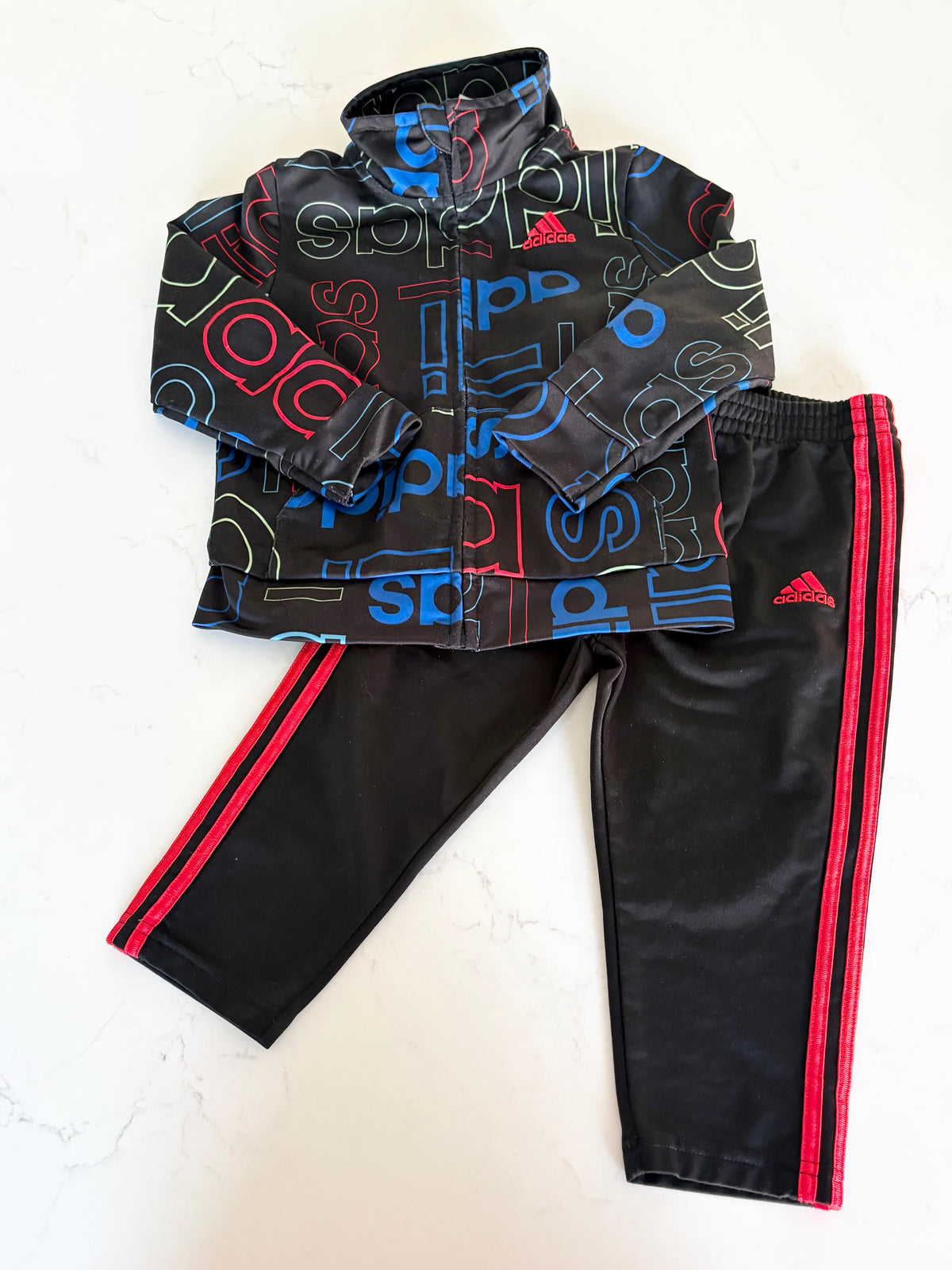Adidas-Ensemble-25 mois