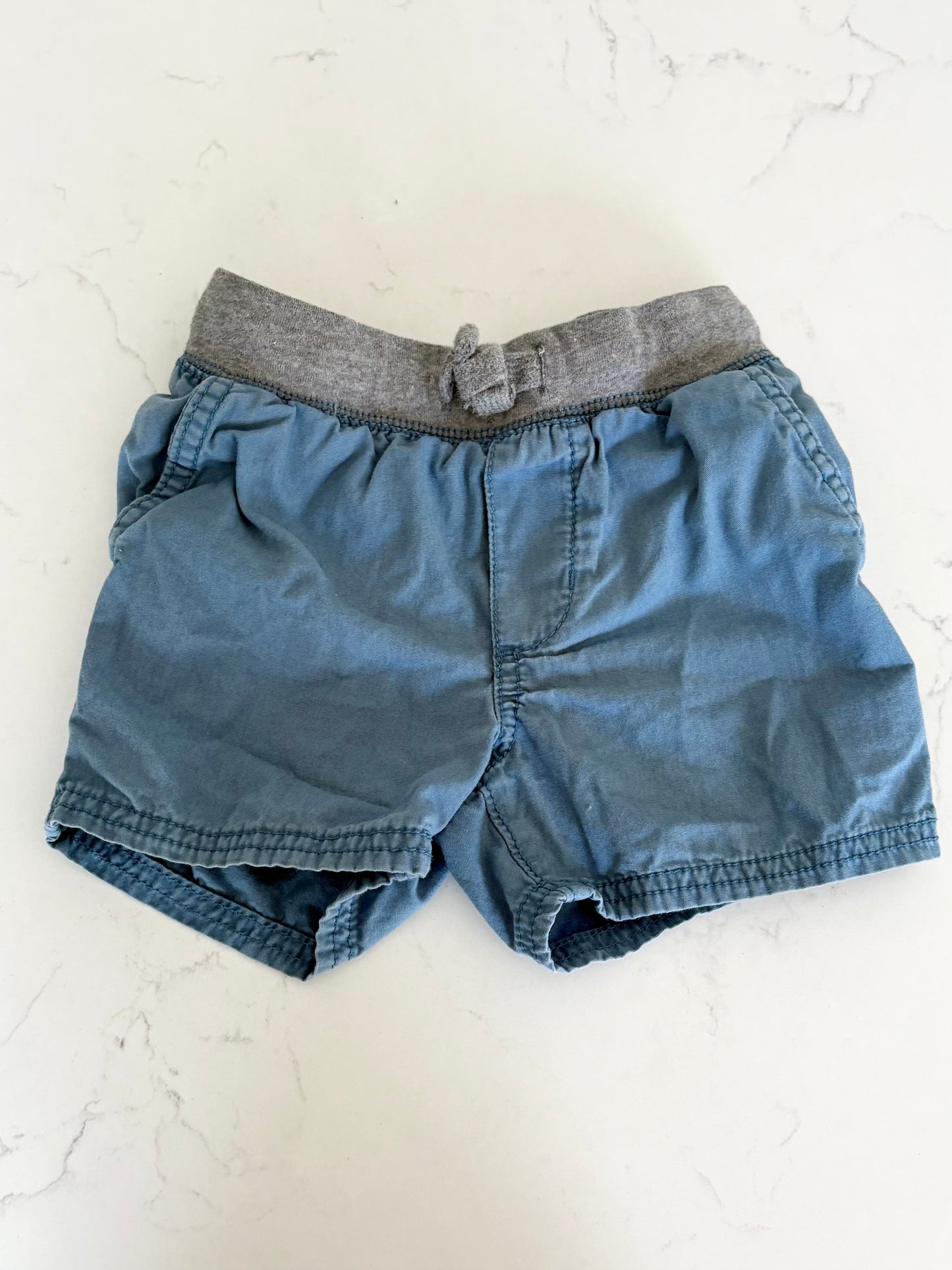 Oshkosh-Short-2t