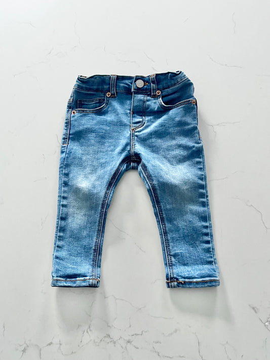 Zara-Jeans-6/9 mois