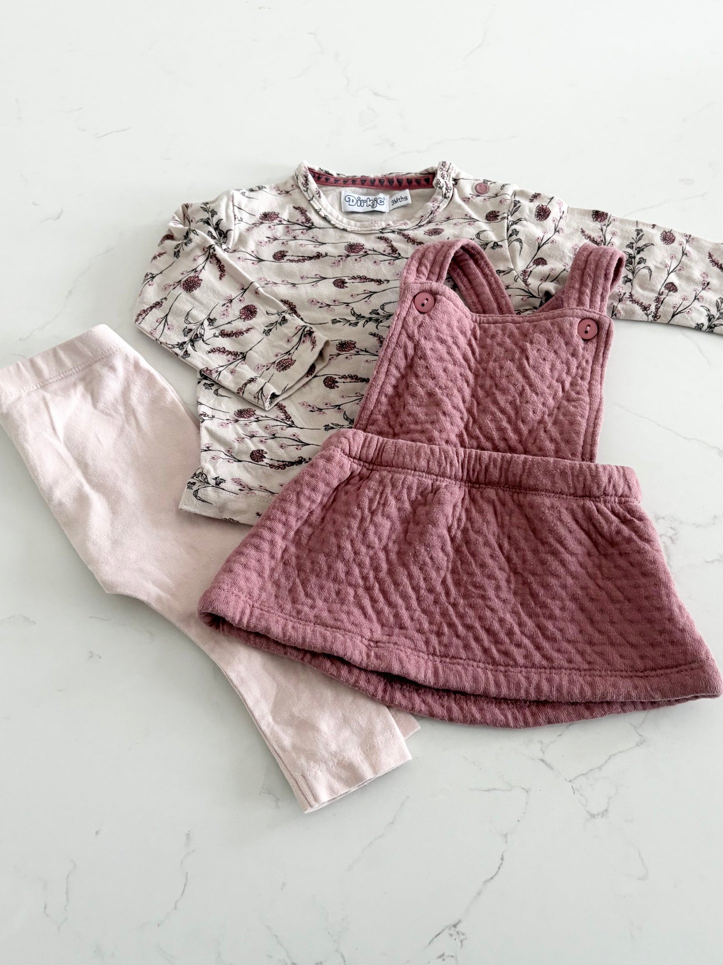 Dirkje-Ensemble-3 mois