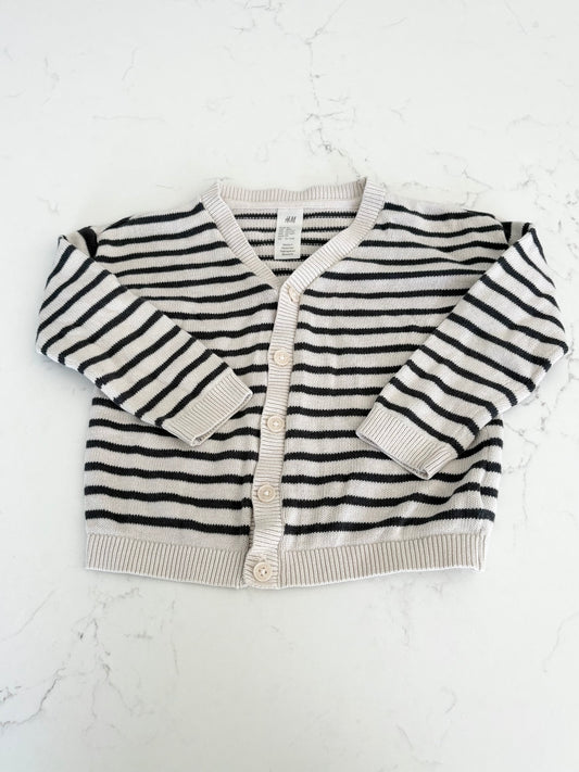 H&M-Cardigan-12/18 mois ( légère imperfection)
