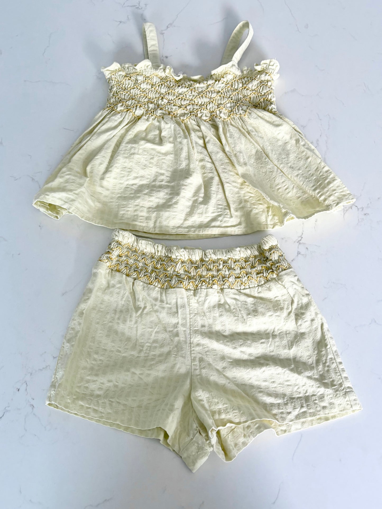 Zara/Timeless-Ensemble-Haut 5T/Short 4T