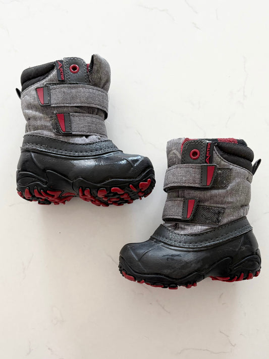 Acton-Bottes-4