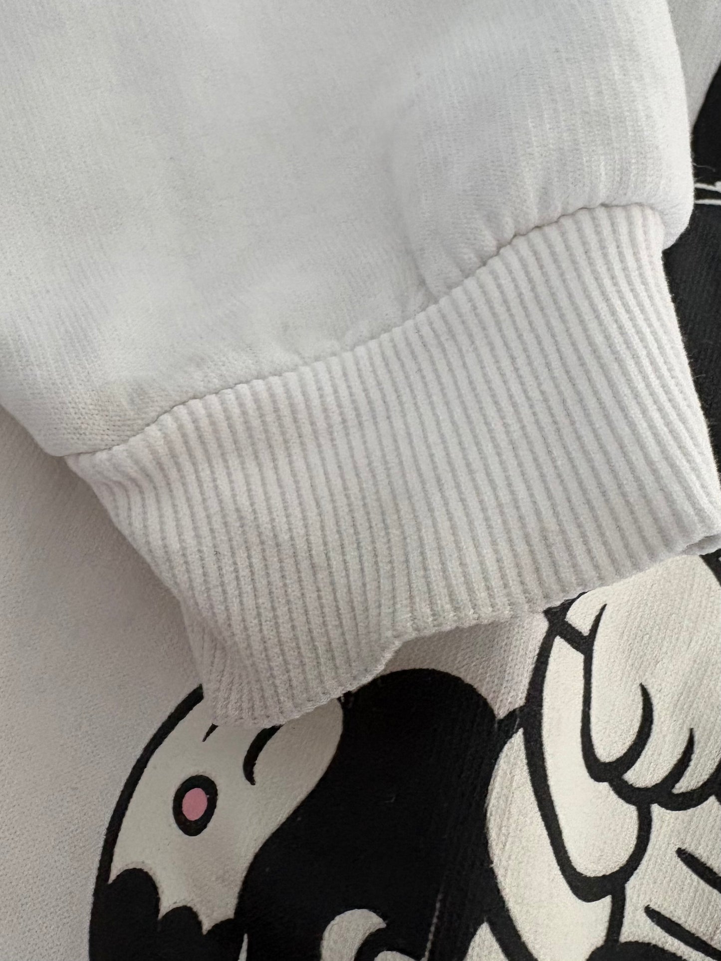 *imparfait-H&M/Disney-Crewneck-6/8T