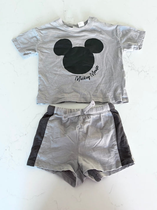 H&M/Disney-Ensemble-9/12 mois