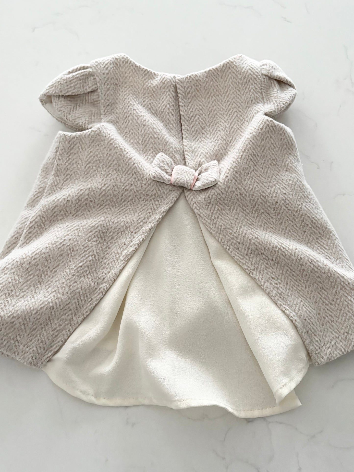 Tahari-Robe-3/6 mois