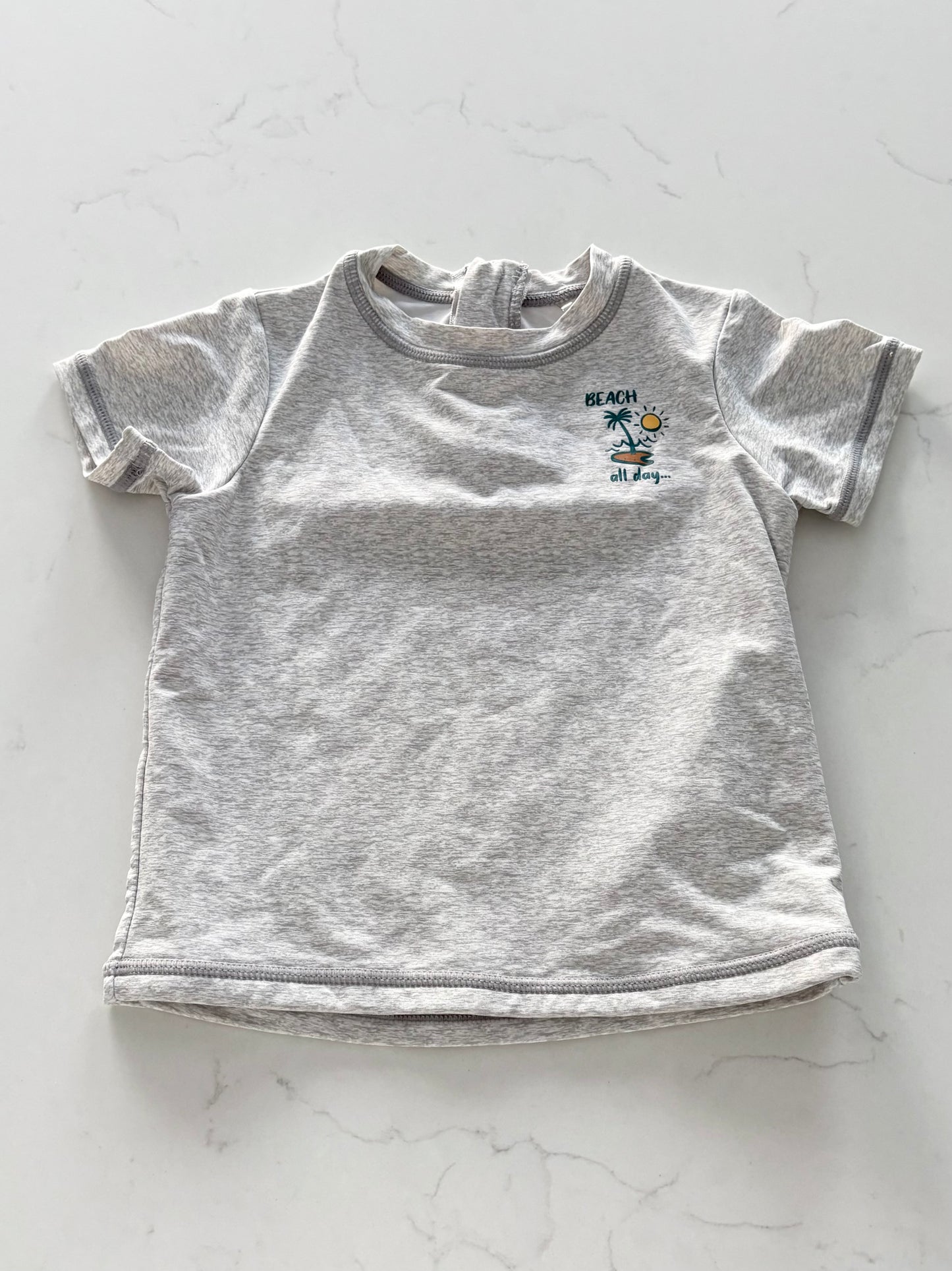 Surface-Rashguard-24 mois ( fait petit)