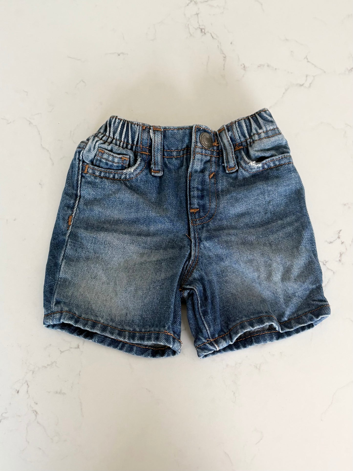 Old Navy-Short-6/12 mois