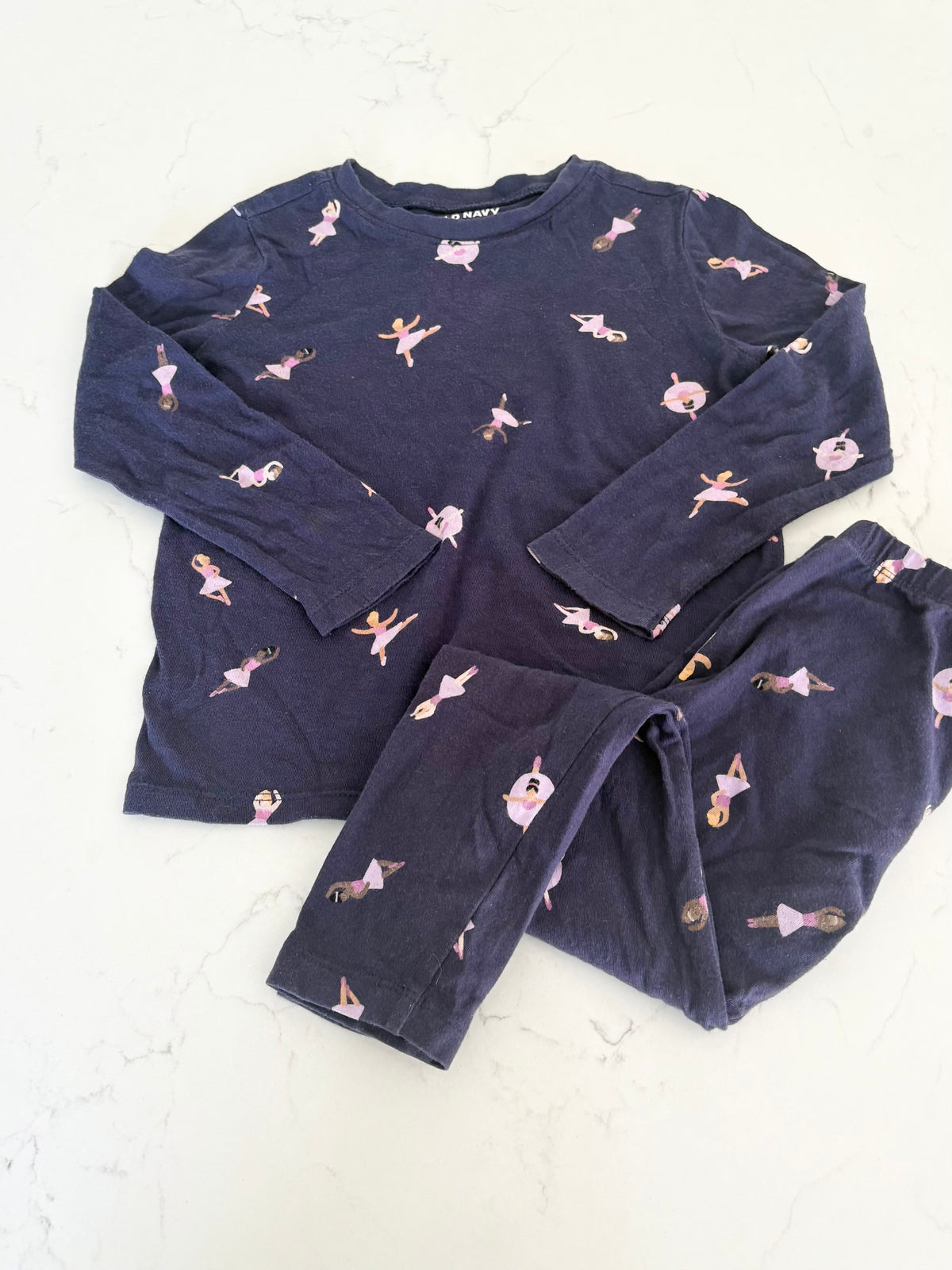 Old Navy-Ensemble-4t