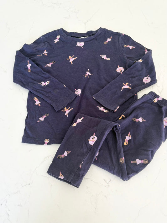 Old Navy-Ensemble-4t