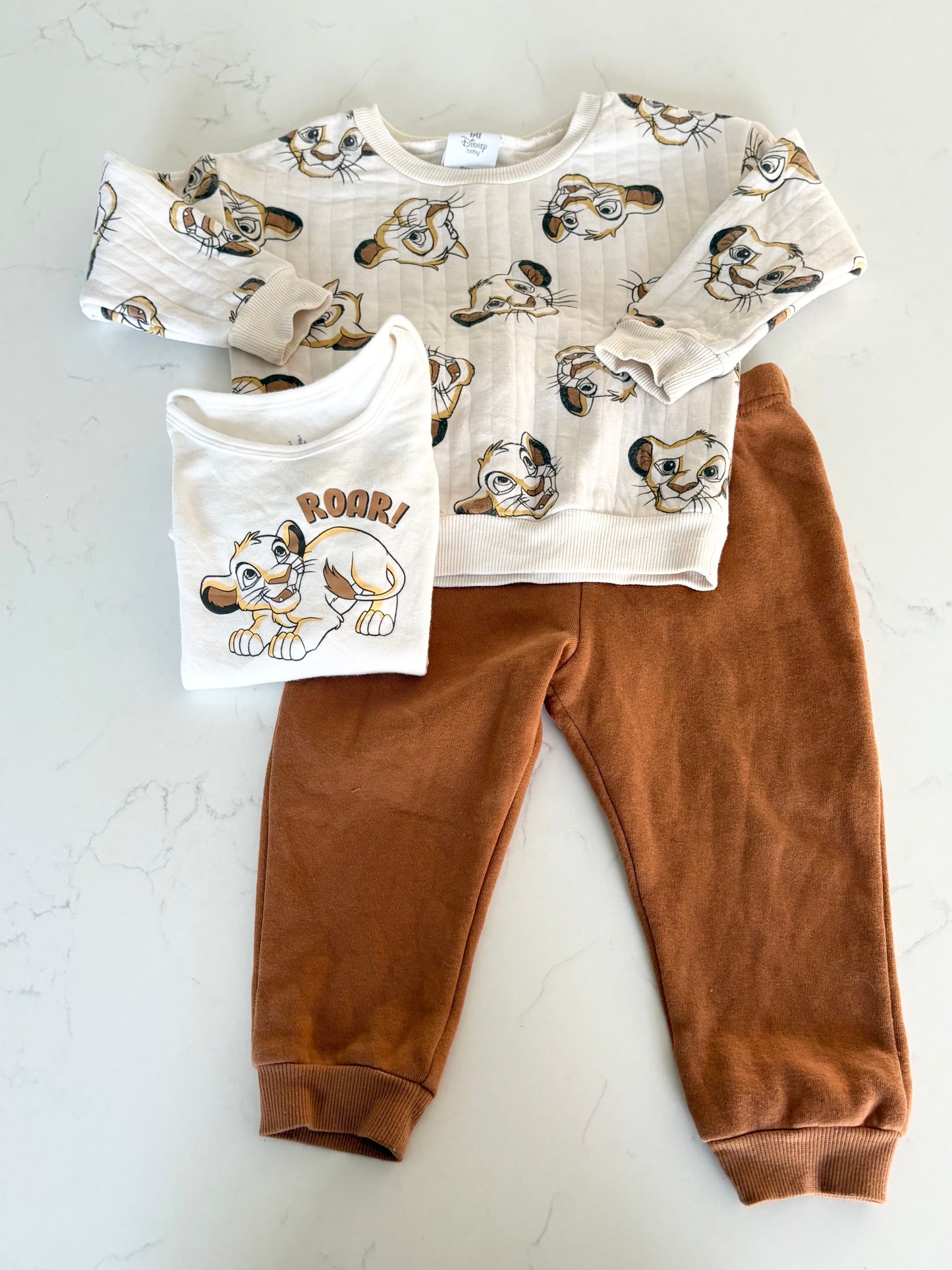 Disney baby-Ensemble-24 mois ( imperfection crewneck)