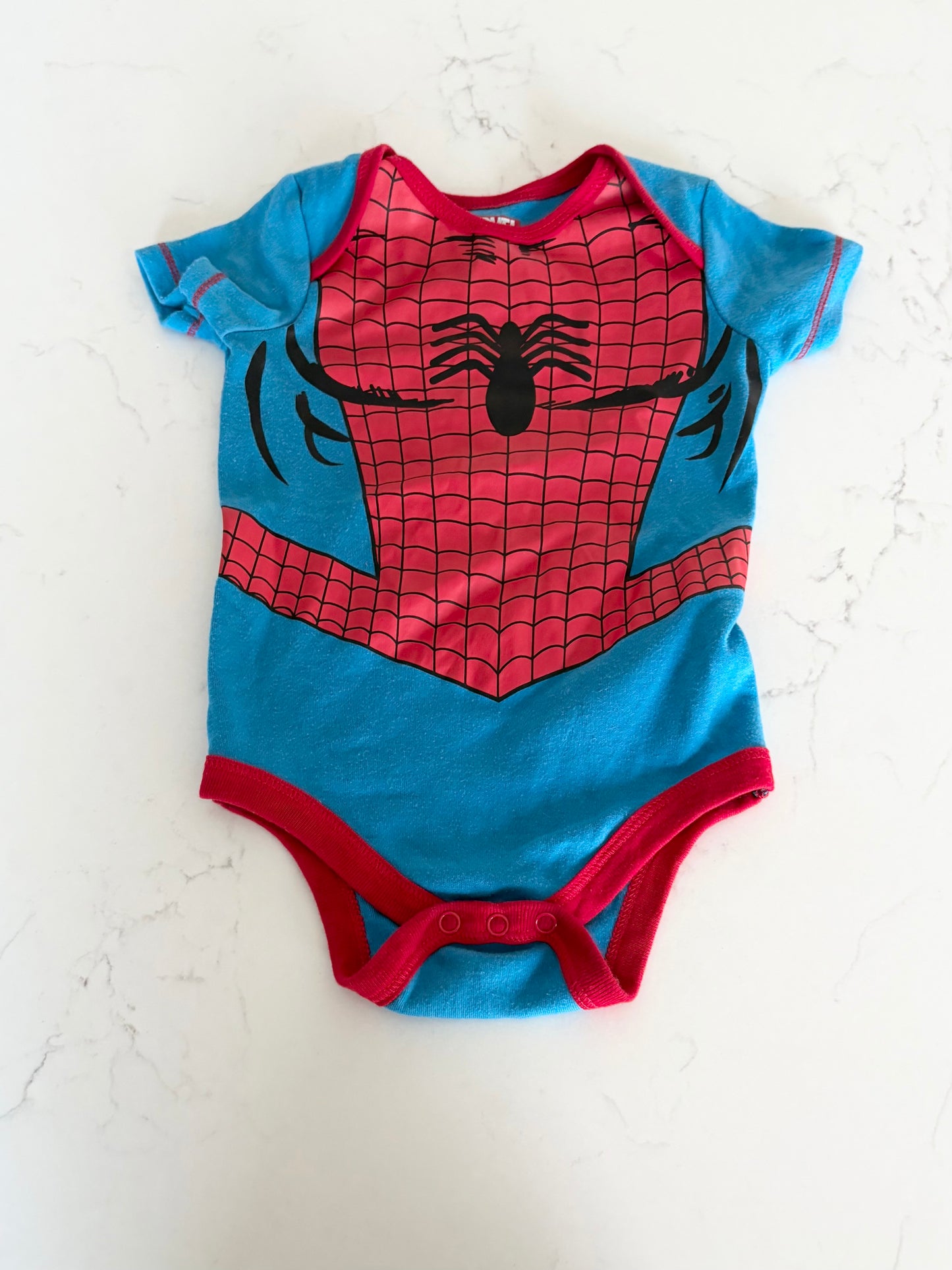 Marvel-Cache couche-12 mois