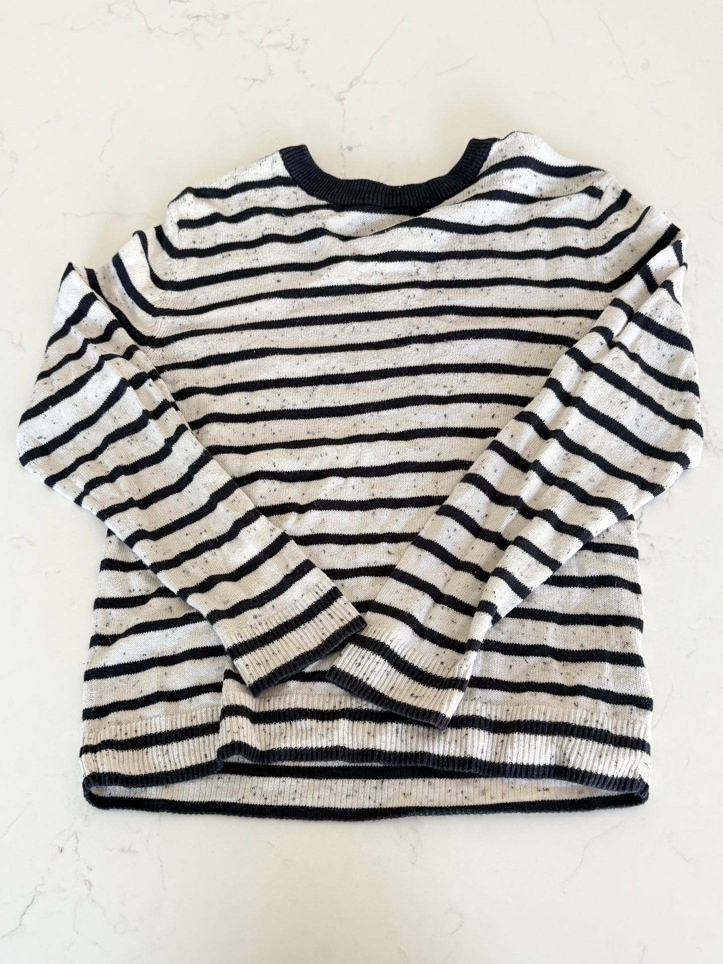 H&M-Chandail-6/8T