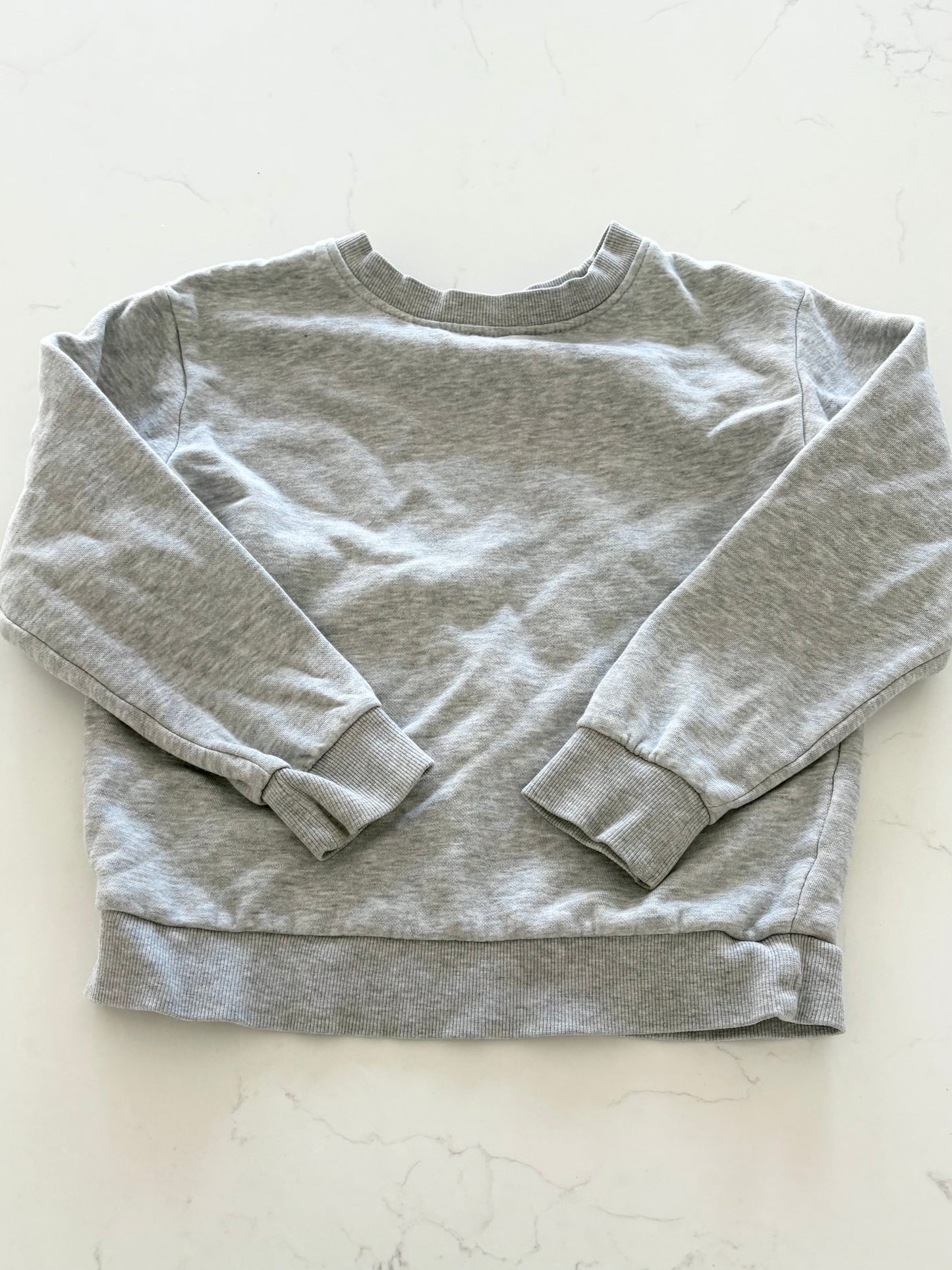 H&M-Crewneck-5/6T (très légère imperfection)