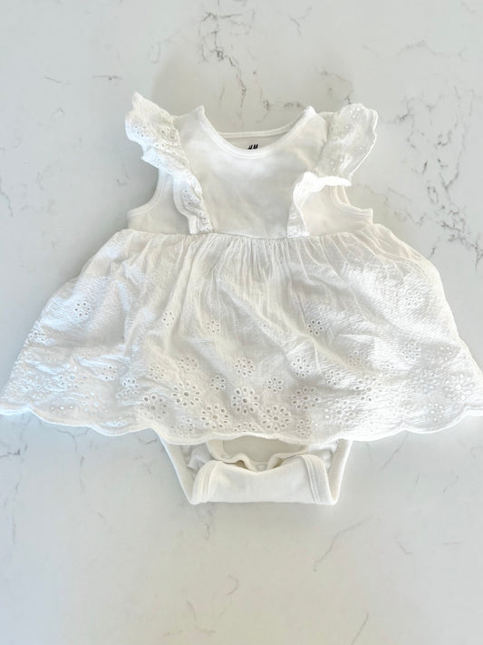 H&M-Robe cache couche-1/2 mois