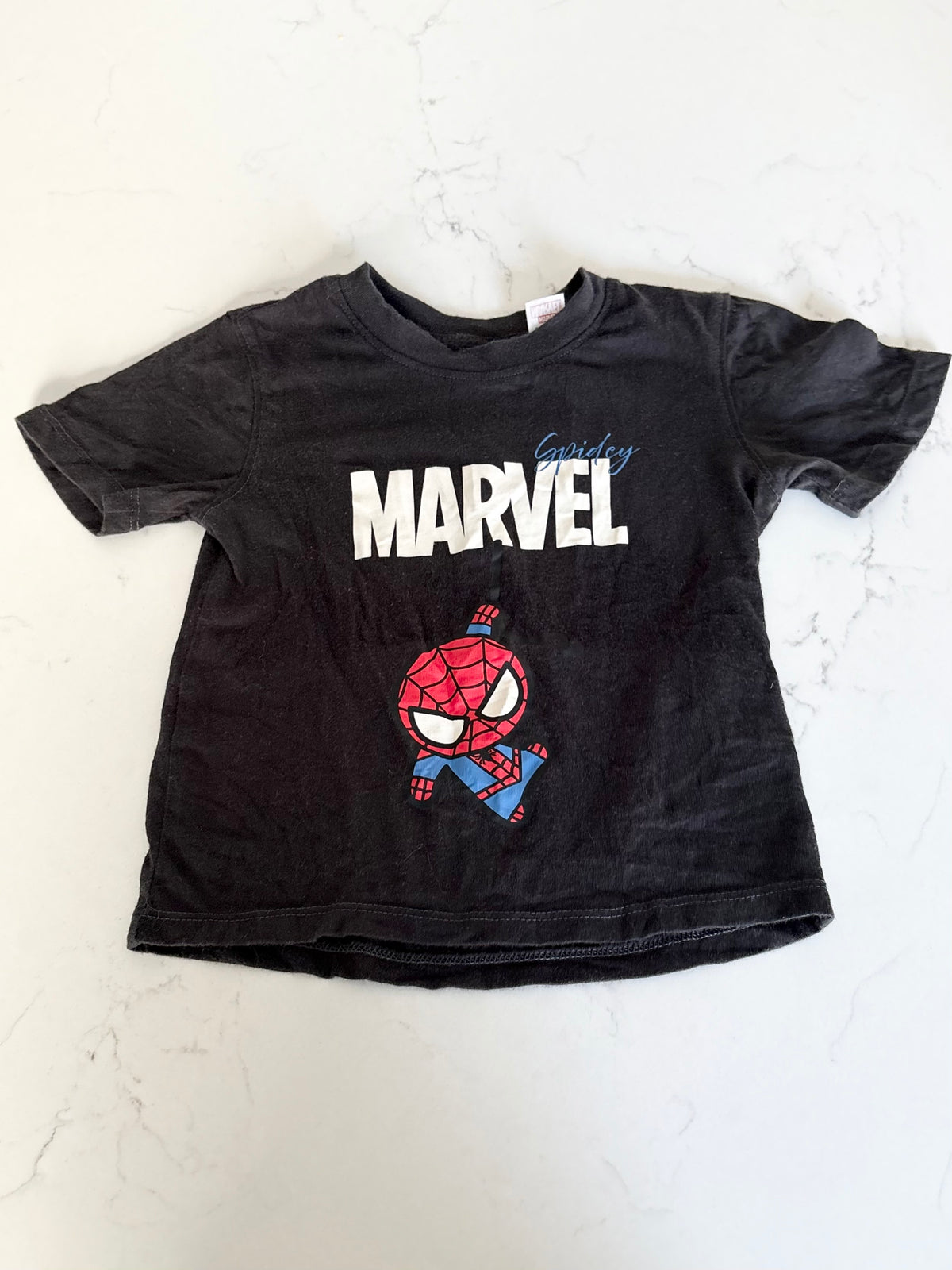 H&M/Marvel-T shirt-18/24 mois