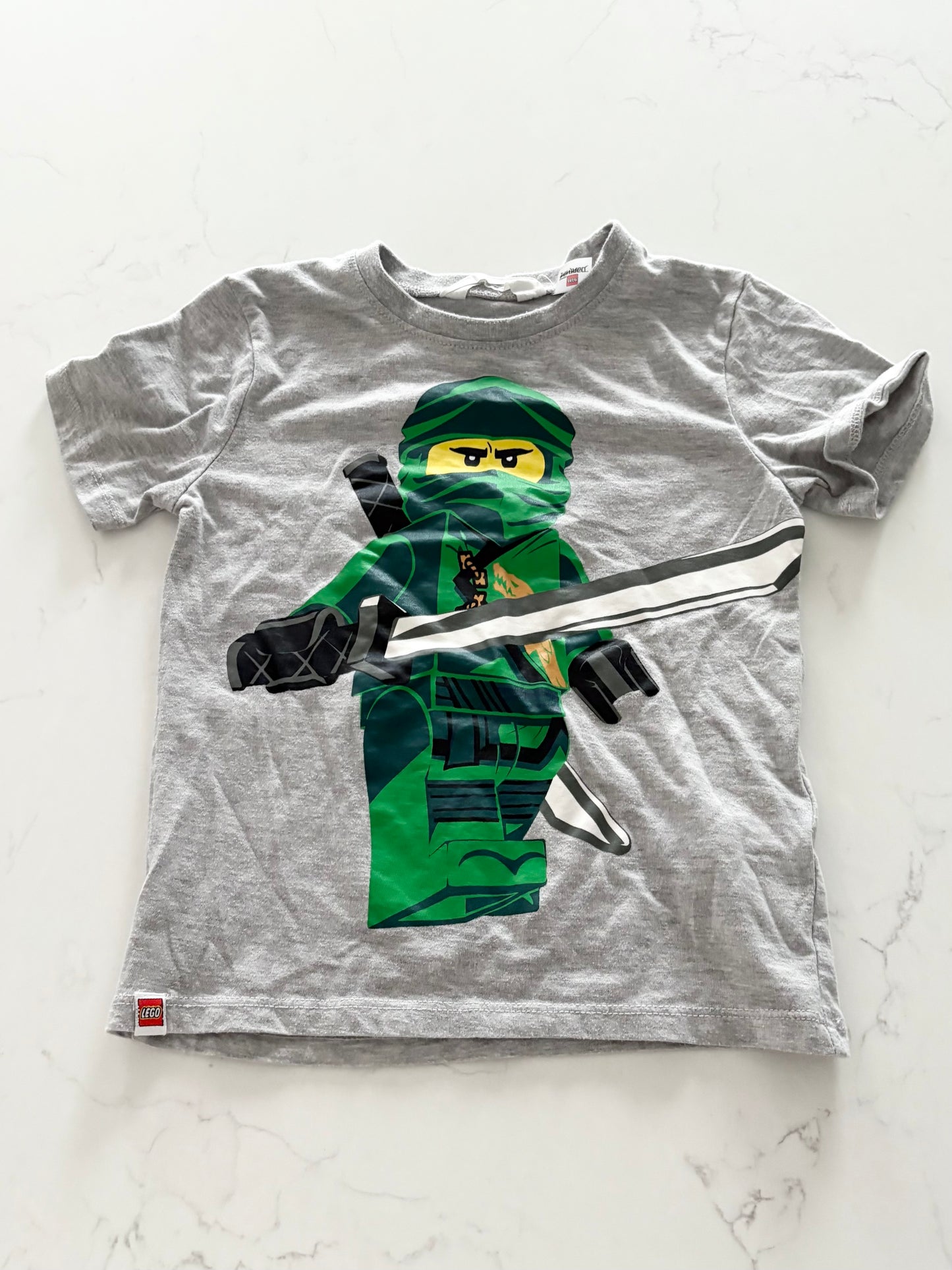 Ninja go-T shirt-4/6 T ( légère imperfection)