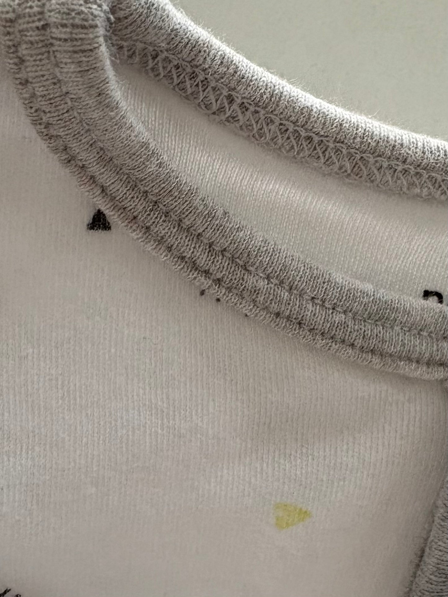 Petit Lem-Pyjama-9 mois ( légère imperfection)