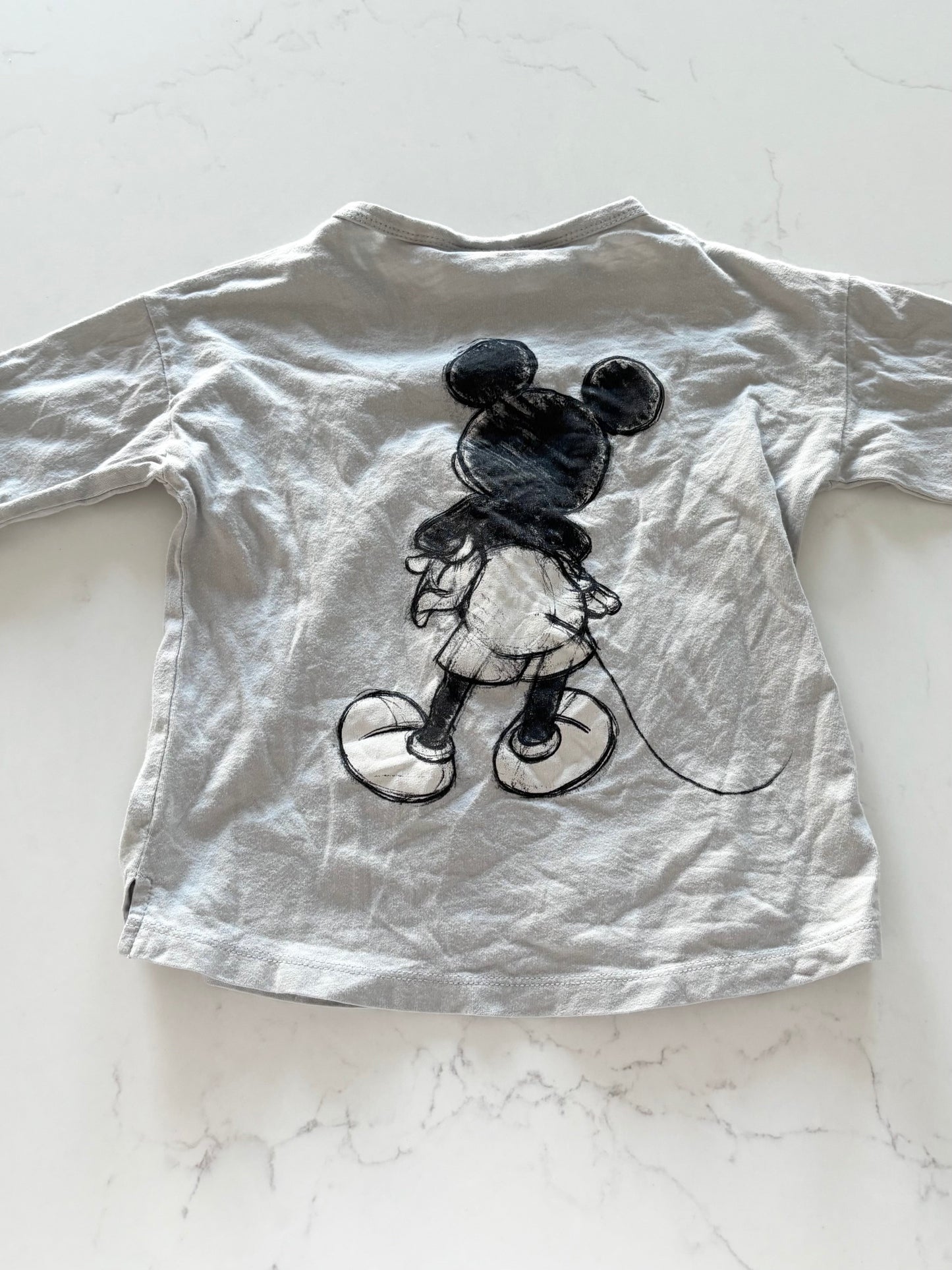 Zara/Disney-chandail-12/18 mois